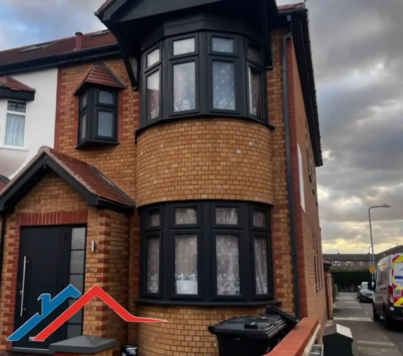 Rear extension in brick, Hainault
